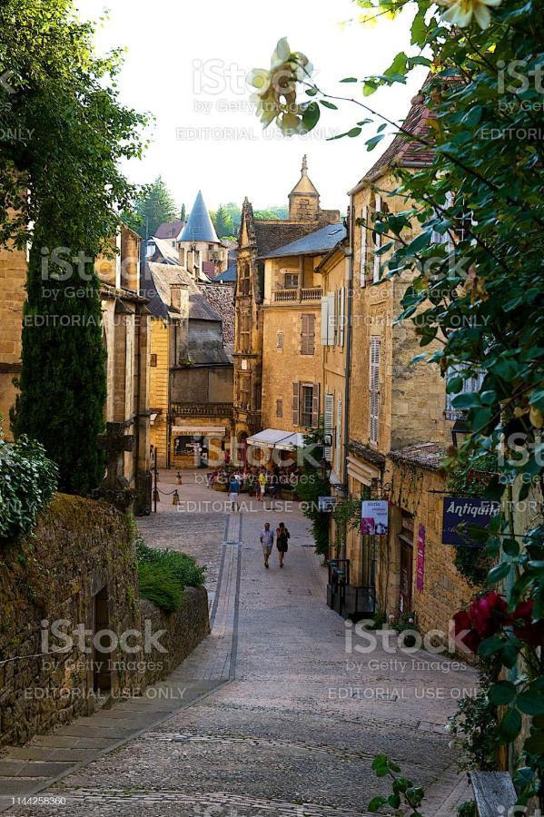 Apartment Fontaine De L'Amour Sarlat-la-Canéda Zewnętrze zdjęcie